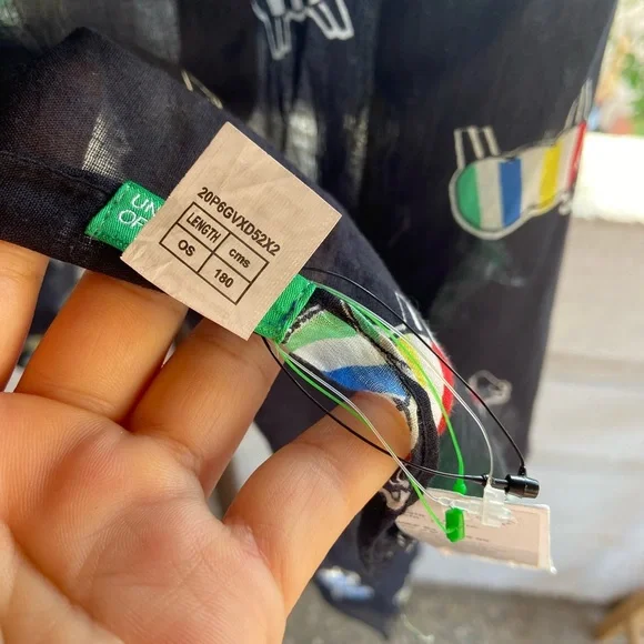 United Colors of Benetton Animal Print Scarf - Picture 6 of 8